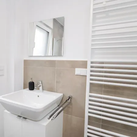 At Weinmeister - Stil & Komfort Apartment *