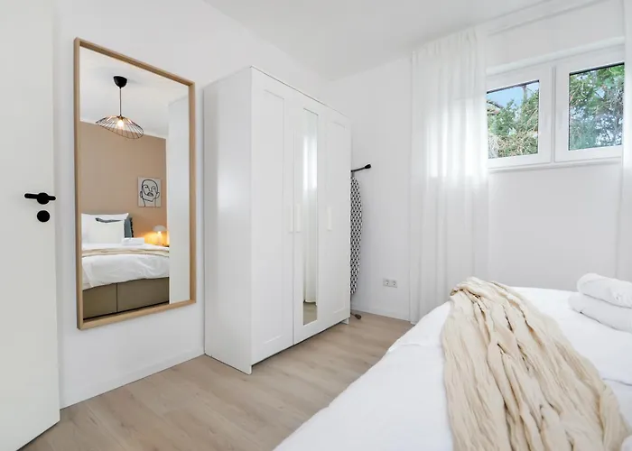 At Weinmeister - Stil & Komfort * Bielefeld